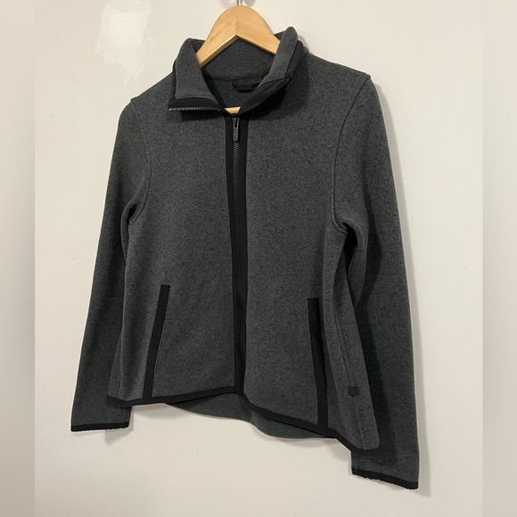 Lululemon Its Fleecing Cold Zip Up Heathered Black/Black 6 - Picture 10 of 16